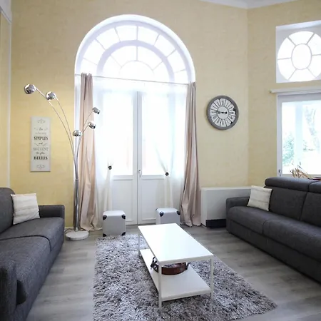 Apartment T2 Centre Avec Wifi, 100m Des Thermes, Jusqu'a 6 Pers. - Fr-1-608-19
